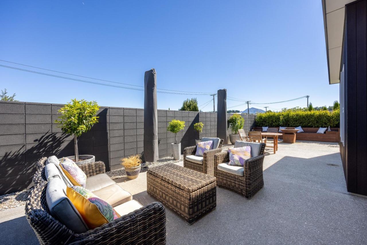 Prime Location On Warren St - 3 Bedroom Town House Wanaka Exterior foto