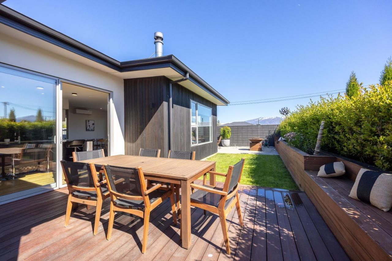 Prime Location On Warren St - 3 Bedroom Town House Wanaka Exterior foto